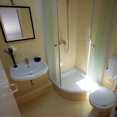 Apartman Seaside Secluded Cove Ripna Korcula 14268 *